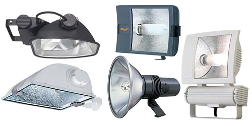 中型屋外用投光器
