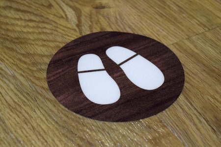 フロアステッカー【けやき】設置事例写真2