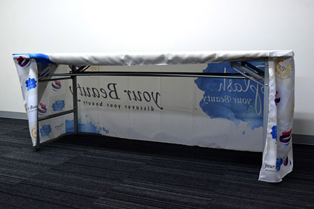 背面から見た所