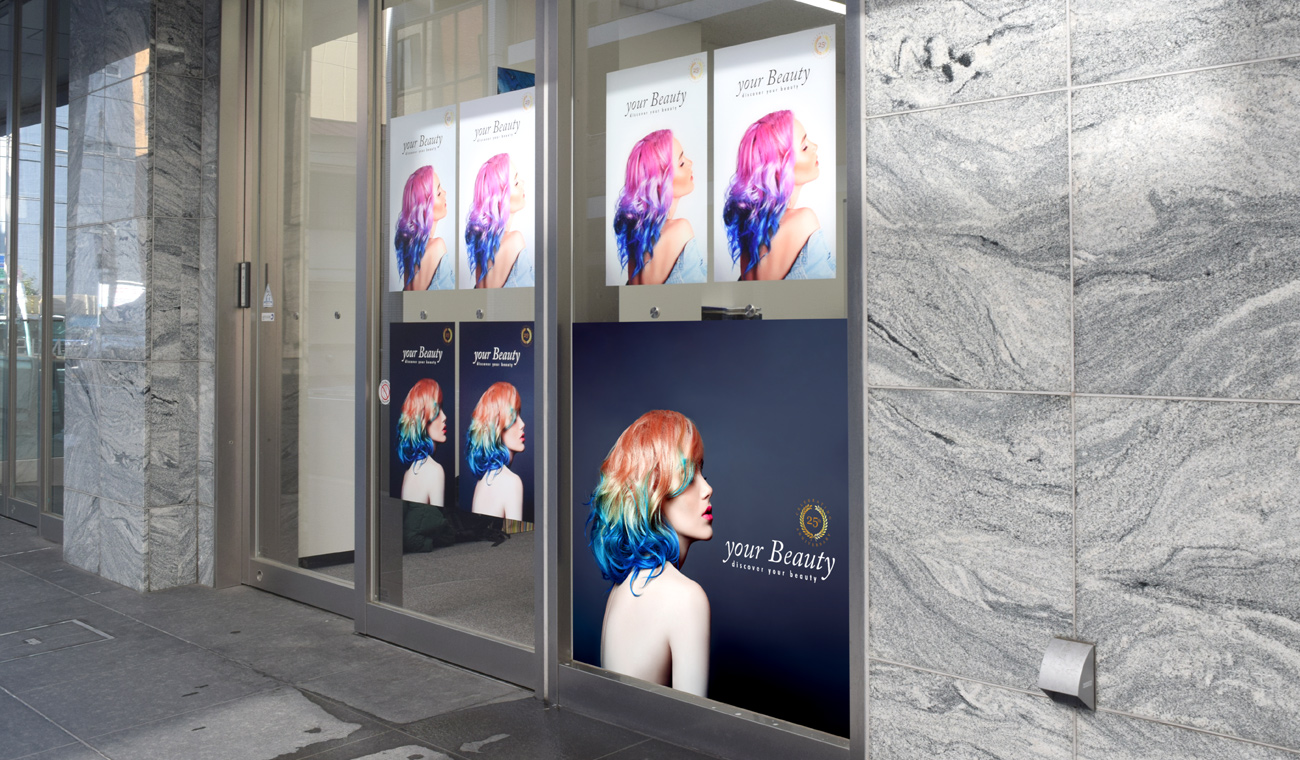 窓ガラスステッカー・ウィンドウサイン印刷製作サービス