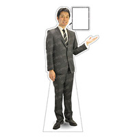 等身大パネル 男性スーツ モデル松岡修 ポーズ:右向き (62385)