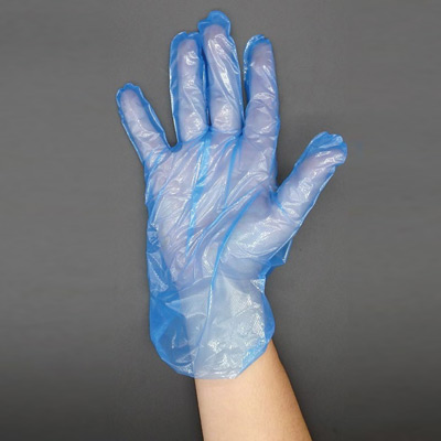 型押しエンボス ポリ手袋(ブルーのみ) ブルー 着用時イメージ写真